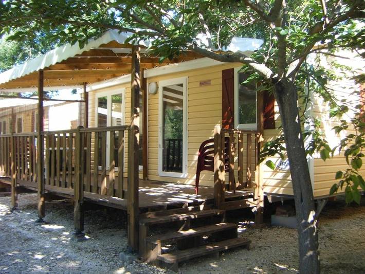 Chalet pour 6 personnes, avec jacuzzi et bassin pour enfant dans le Gard - 2