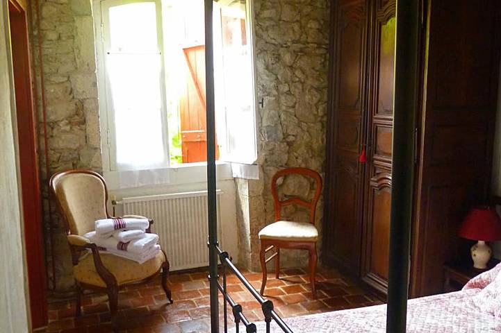 Location de vacances pour 15 personnes, avec jardin, animaux acceptés à Urcuit - 2