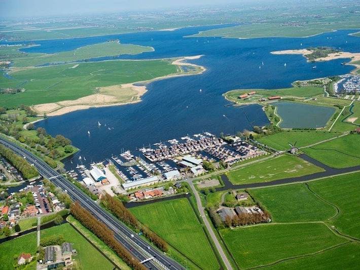 Huren Houseboat — Houseboat Uitgeest mit Klimaanlage | 4 Personen in Uitgeest, Noord-Holland - Nordseeküste