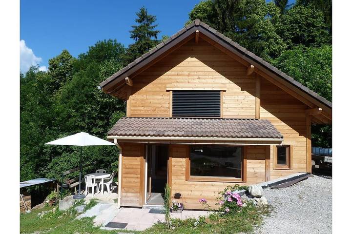 Vakantiewoning voor 4 personen, met tuin en terras in Talloires