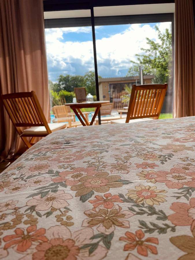 Location de vacances pour 2 personnes, avec Jacuzzi et Terrasse ainsi que Jardin et Piscine à Virac - 4