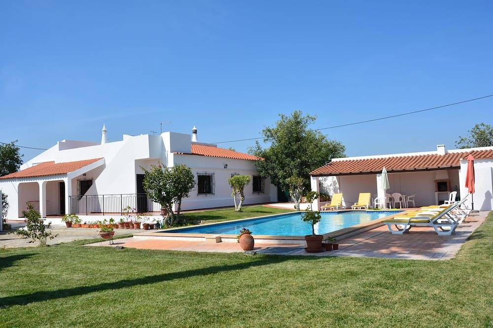 Villa mit privatem Pool / Wi-Fi / tierfreundlich in Moncarapacho, Parque Natural da Ria Formosa