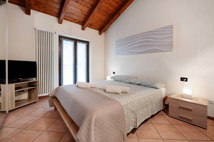 Ferienwohnung für 4 Personen, mit Seeblick und Balkon - 1