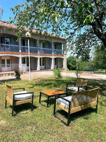 Hôtel pour 2 personnes, avec jardin et terrasse à Castelnau-Magnoac