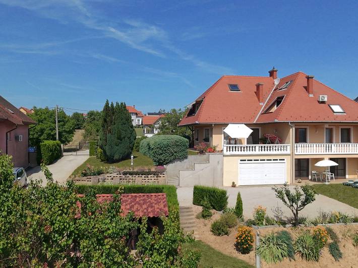 Ferienwohnung für 2 Personen, mit Garten in Heviz - 3