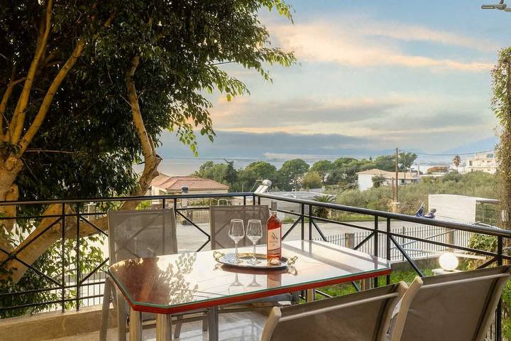 Vakantiehuis voor 8 personen, met tuin, kindvriendelijk in Kalamata