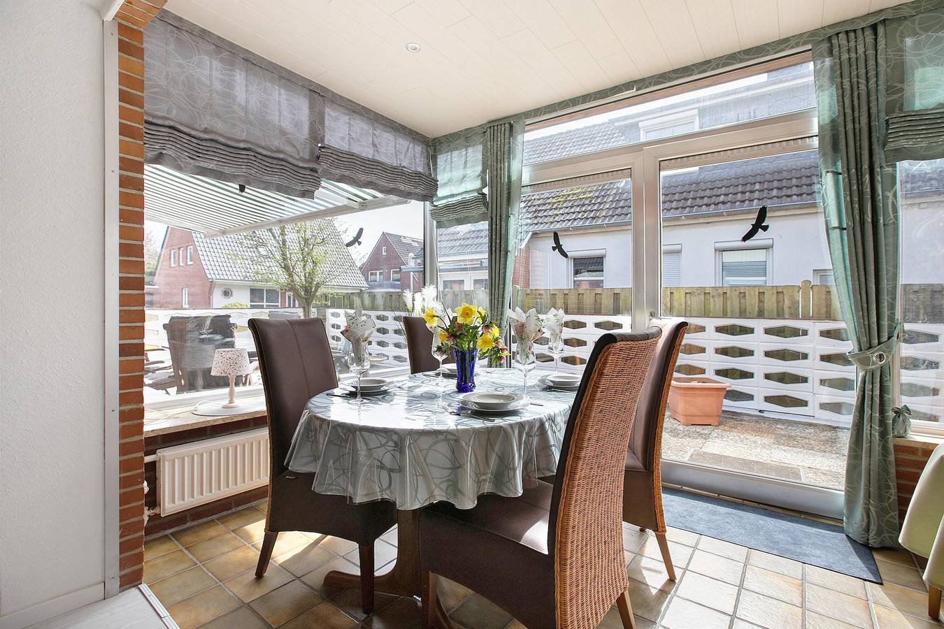 Entire apartment, Apartment 'Sabrina' with Private Terrace and Wi-Fi in Büsum, Nordseeküste