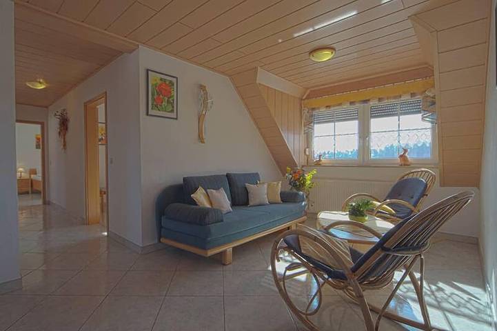 Ferienwohnung für 6 Personen, mit Garten und Balkon in Pleinfeld