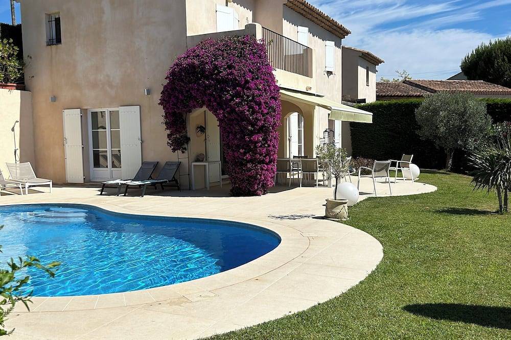 Villa pour 8 Personnes dans Cagnes-sur-Mer, Région de Cannes