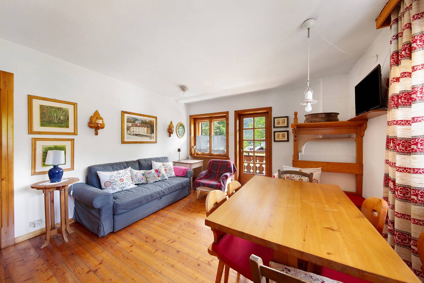 Appartement entier, Appartement 'Appartamento Serdes C1' avec vue sur montagne, jardin partagé et balcon in San Vito di Cadore, Dolomiti Superski