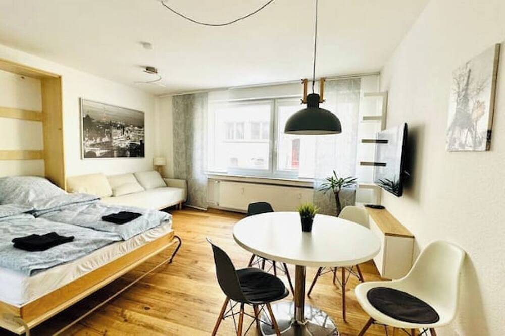 Ganze Wohnung, Gemütliches Apartment + zentrale Lage in Wuppertal, Bergisches Land