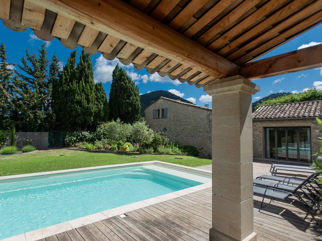Charakteristisches Landhaus mit A/C und Pool in Séguret, Vaucluse