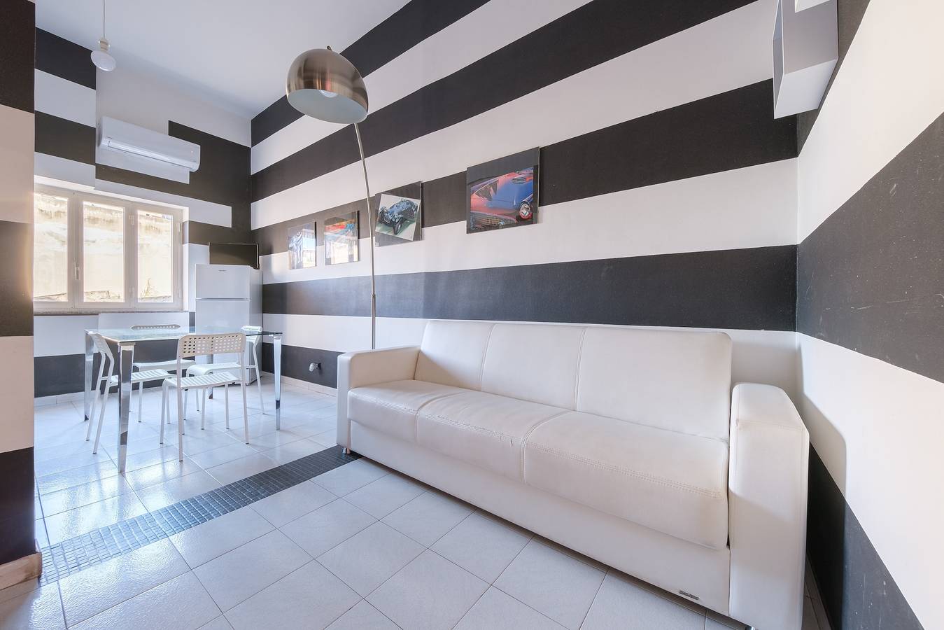 Entire apartment, Apartment 'Via Medici' with Shared Terrace, Wi-Fi and Air Conditioning in Milazzo, Messina Province