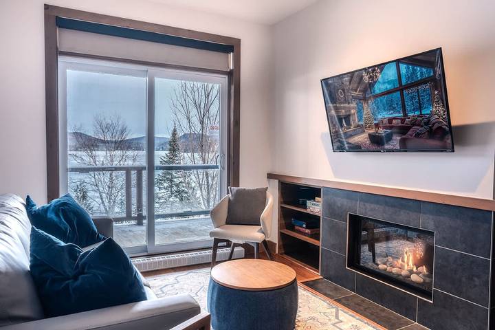 Gîte pour 6 personnes, avec vue sur le lac et piscine dans Québec - 3