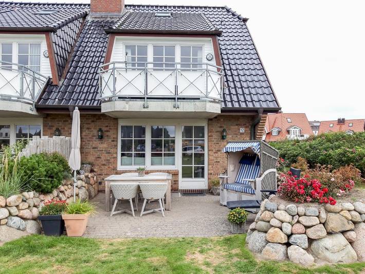 Ganze Wohnung, Sehr strandnahe 3-Zimmer Ferienwohnung mit ca. 75 m², für bis zu 4 Personen in Nordfriesische Inseln (Schleswig-Holstein) (Schleswig-Holstein), Wenningstedt