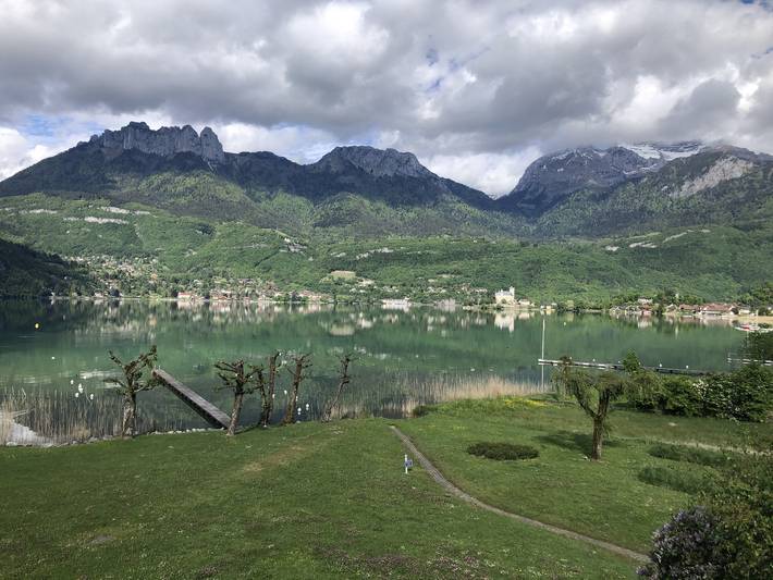 Gîte pour 8 personnes, avec jardin ainsi que terrasse et vue sur le lac à Duingt - 2