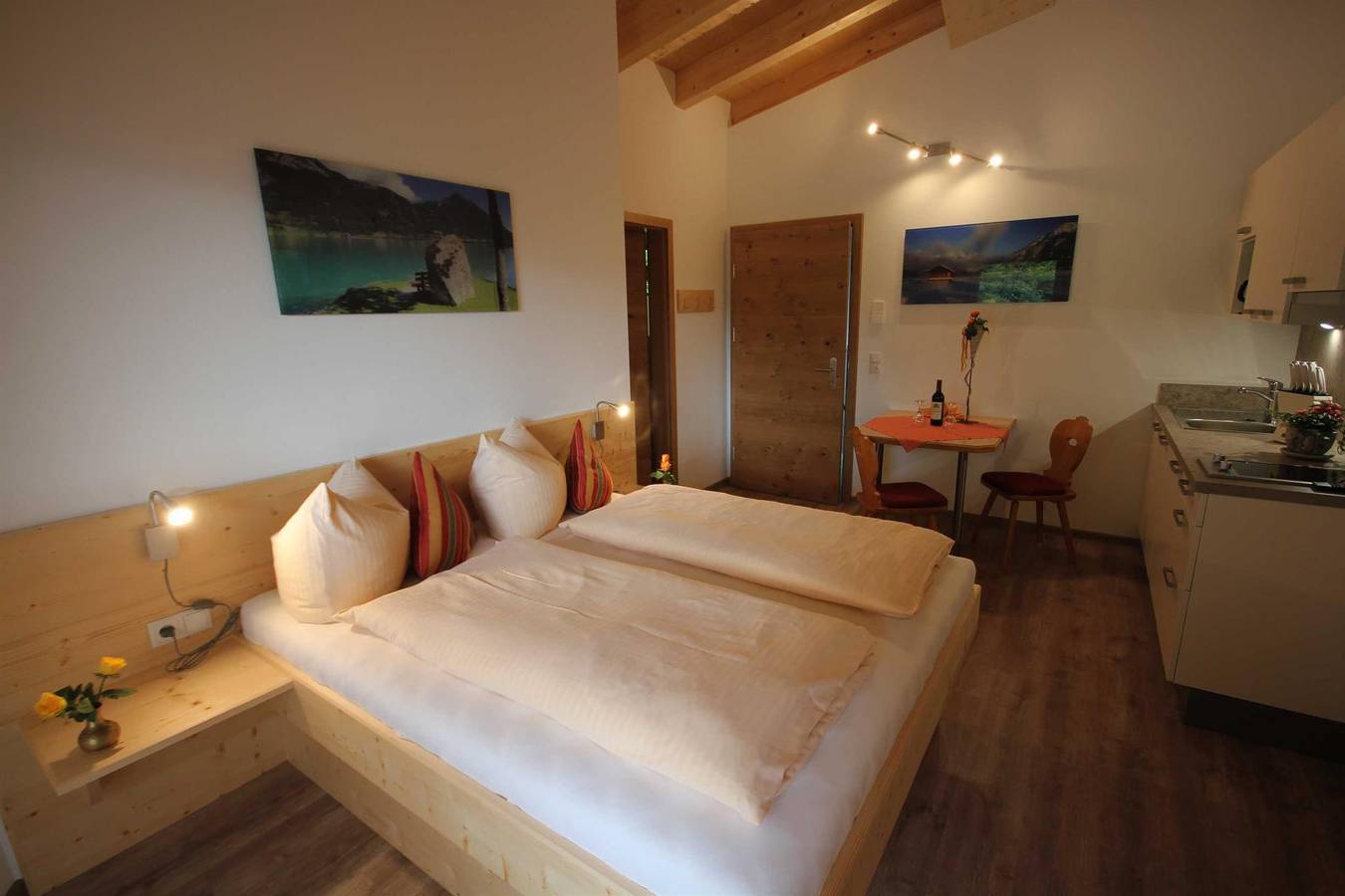 Ganze Ferienwohnung, Ferienwohnungen Karwendel-Camping in Maurach, Eben am Achensee