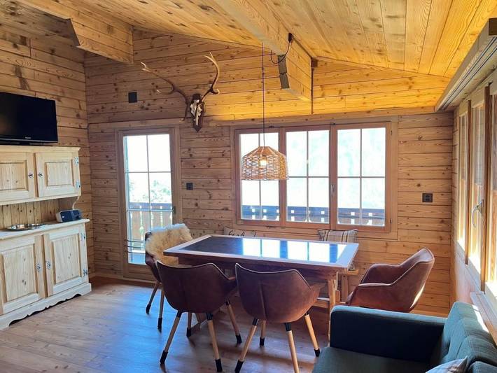 Ferienhaus für 4 Personen, mit Balkon und Garten sowie Ausblick