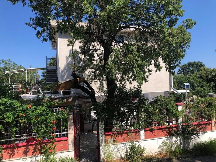 Ferienhaus für 6 Personen, mit Balkon und Terrasse sowie Garten und Ausblick in Varna