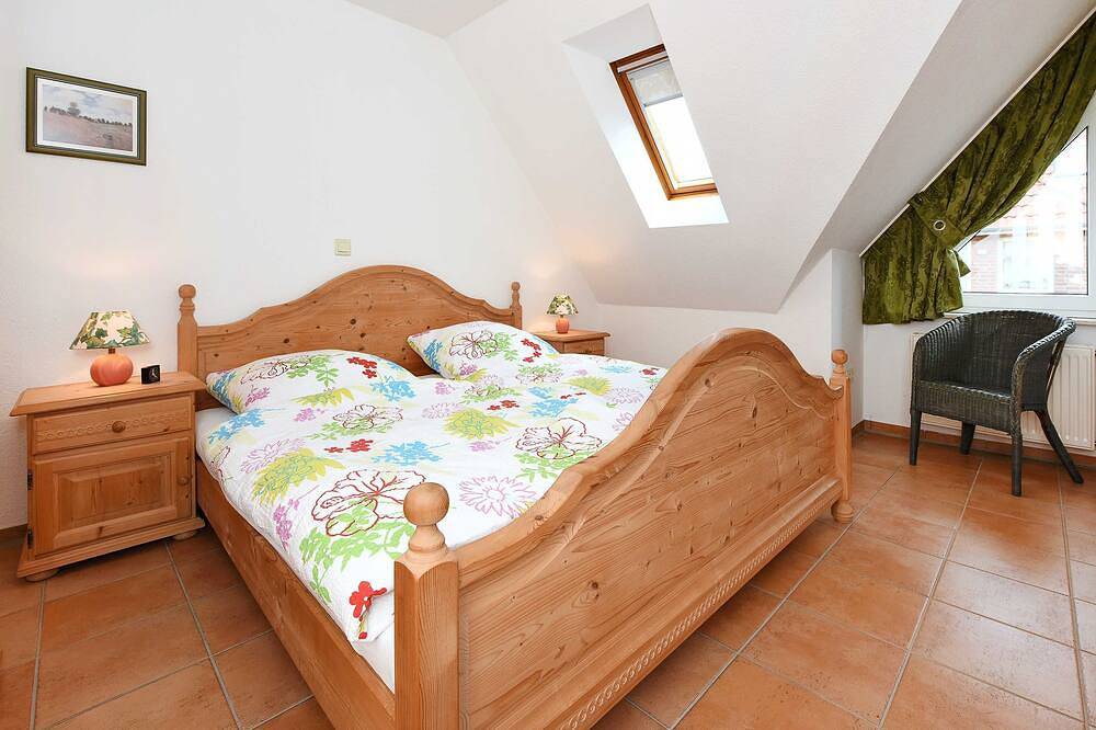Ganze Wohnung, Ferienwohnung Sonnendeck im Gastfeld - Ferienwohnung Sonnendeck in Werdum, Landkreis Wittmund