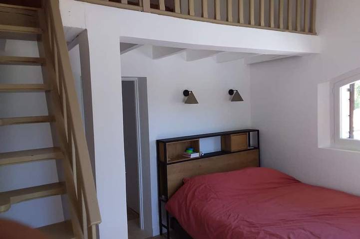 Location de vacances pour 9 personnes, avec jardin, animaux acceptés à Rognes - 3