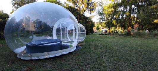 Camping pour 2 personnes, avec jardin ainsi que terrasse et jacuzzi dans Île de France