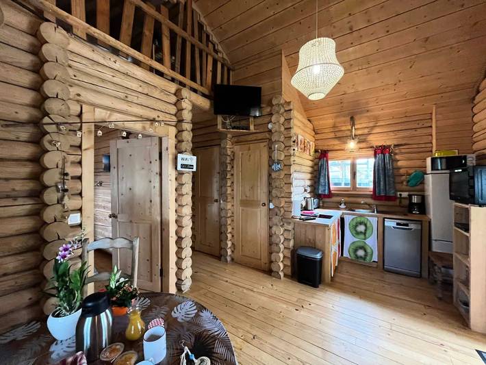 Gîte pour 7 personnes, avec terrasse, animaux acceptés dans Charmes (Haute-Marne) - 2