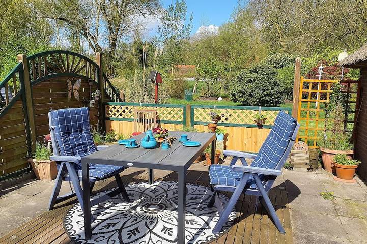 Ferienhaus für 4 Personen, mit Terrasse und Garten am Jadebusen