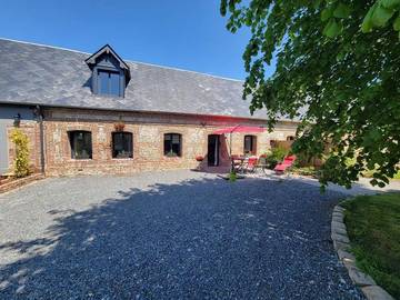 Gîte pour 6 personnes, avec terrasse et jardin à Paluel