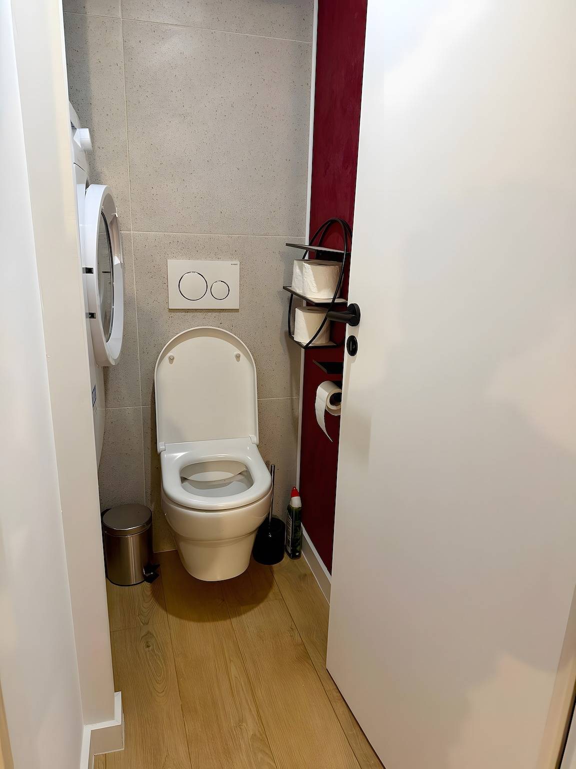 Entire apartment, Apartment 'O'soleil' with Wi-Fi and Air Conditioning in Frejus, Mediterranean Coast (France)