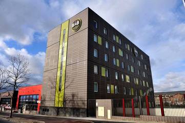 Hôtel pour 2 personnes, animaux acceptés à La Courneuve