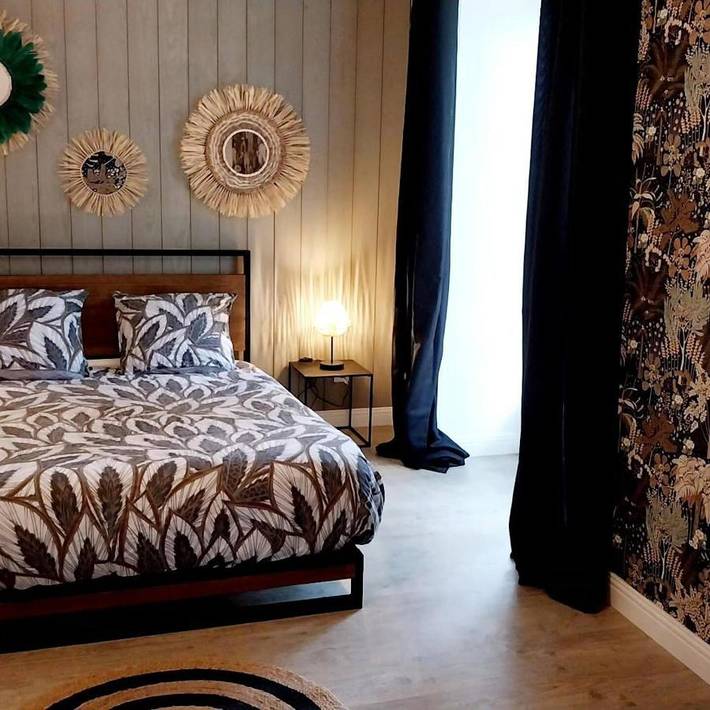 Gîte pour 2 personnes, avec vue et terrasse à Burie - 3