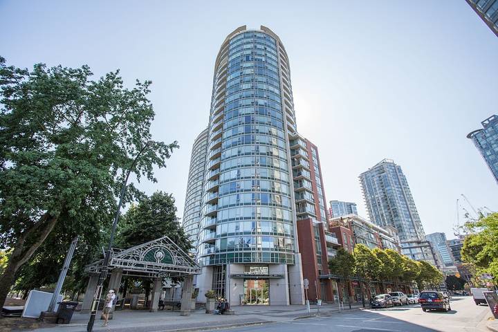 Gîte pour 2 personnes, avec jacuzzi et piscine ainsi que jardin et sauna à Vancouver - 2