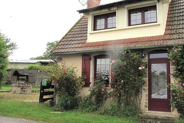 Gîte pour 4 personnes, avec jardin et terrasse à Hérisson