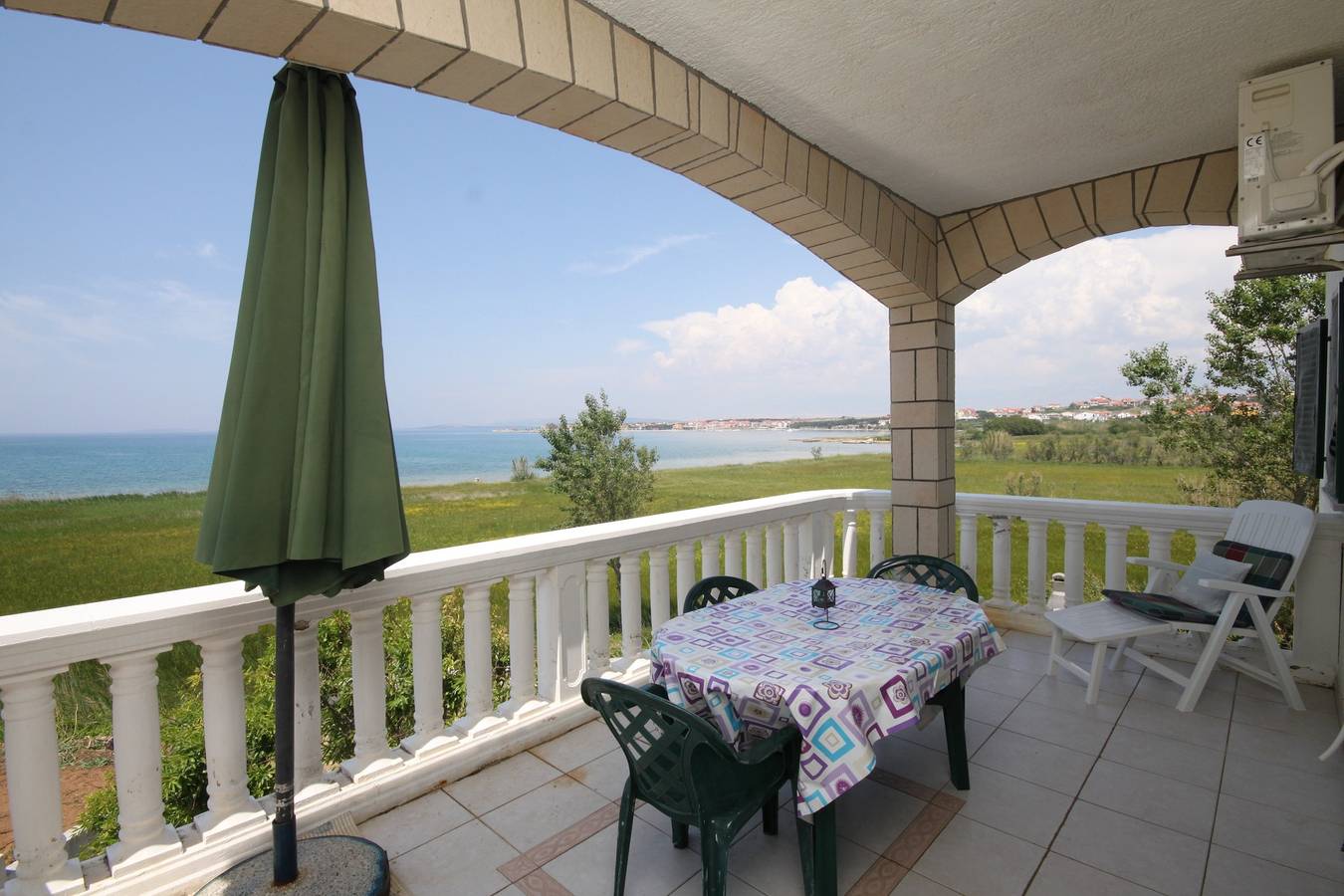 Geheel appartement, Tweekamerappartement met terras en uitzicht op zee Povljana, Pag A-6502-a in Povljana, Pag