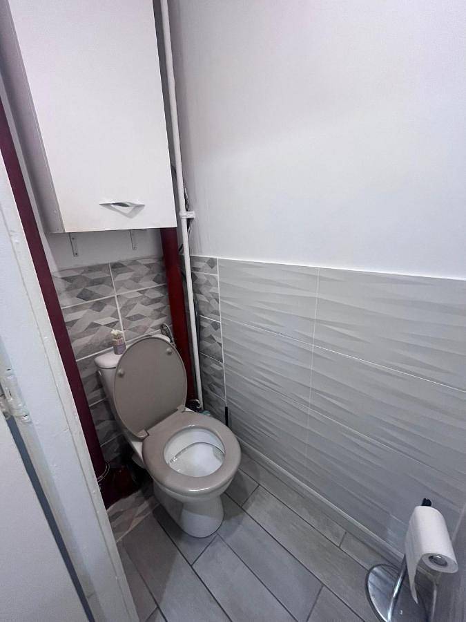 Appartement entier, Three-Bedroom Apartment in Épinay-sur-Orge, Essonne