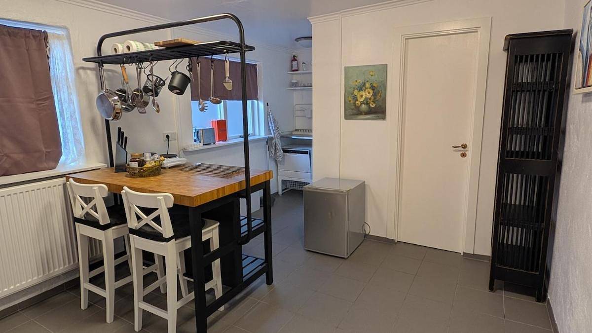 Private Guesthouse in Laugardalur Near Pool & Park in Reykjavik, IJsland