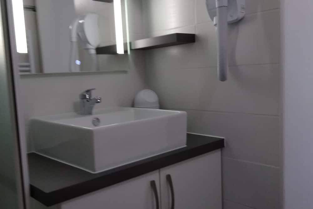 Appartement entier, Appart.1/4 pers. 400m plage Légenèse-Proche Thalasso in Carnac, Côte des Mégalithes