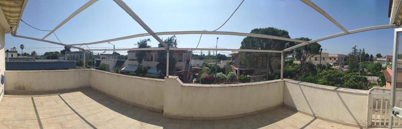 Three-Bedroom House in Lido Gandoli, Leporano