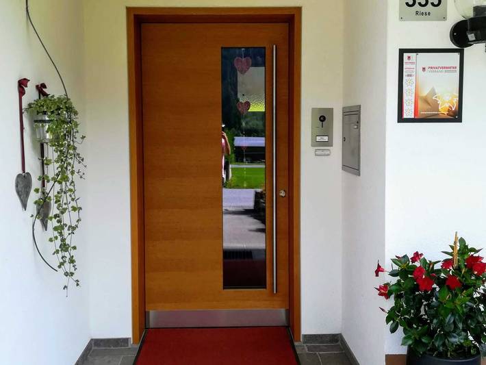 Ferienwohnung für 2 Personen, mit Ausblick und Balkon sowie Garten in Schoppernau - 2