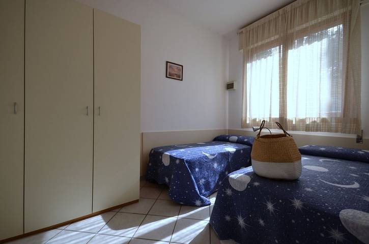 Ferienwohnung für 6 Personen, mit Garten und Ausblick in Lignano Pineta - 4