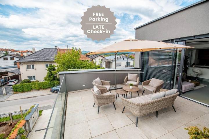 Ferienwohnung für 8 Personen, mit Ausblick und Garten - 1