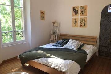 Gîte pour 5 personnes, avec balcon et jardin à Brunoy