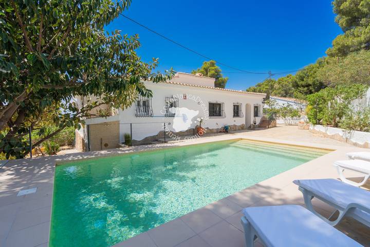 Casa de vacaciones para 8 personas, con balcón y jardín en San Jaime