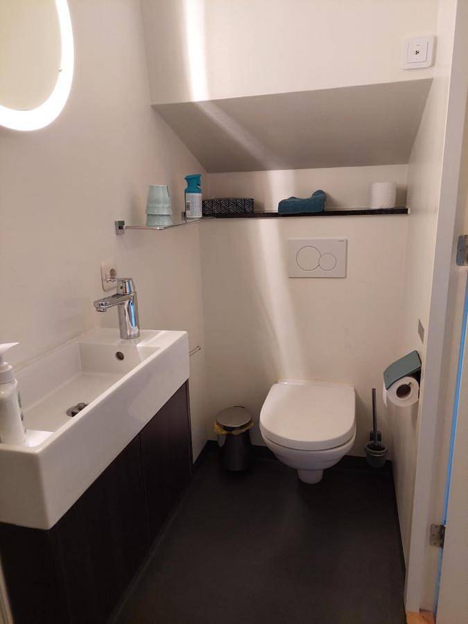 Bateau pour 12 personnes, avec terrasse et vue à Rotterdam - 3