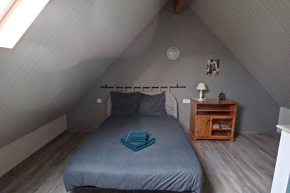 Gite au pied du mont n°1 in Ardevon, Pontorson