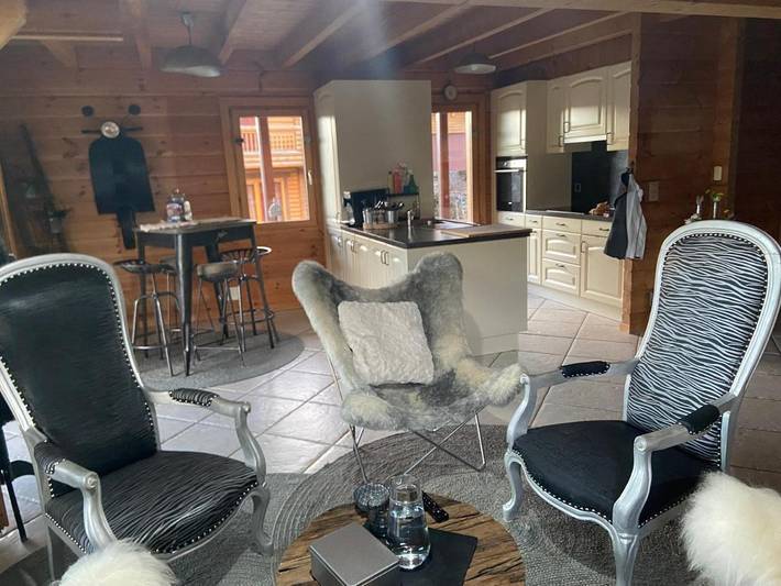 Gîte pour 2 personnes, avec vue et jardin à Saint-Imier - 2