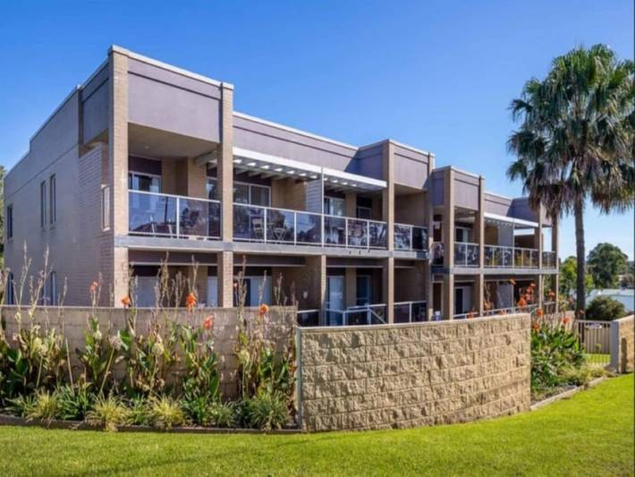 Holiday apartment for 6 people, with balcony/terrace, child-friendly in Batemans Bay