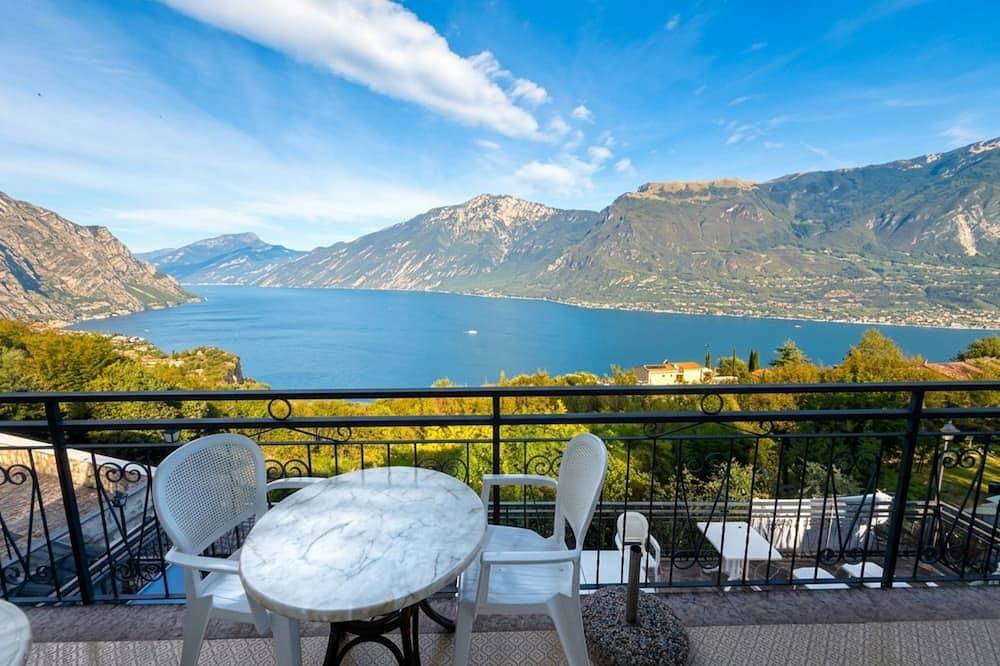Vella Villetta Miralago in Tremosine, Prealpi Gardesane