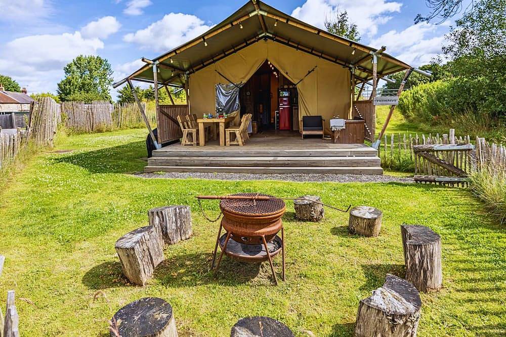 Glamping for 8 People in North Yorkshire